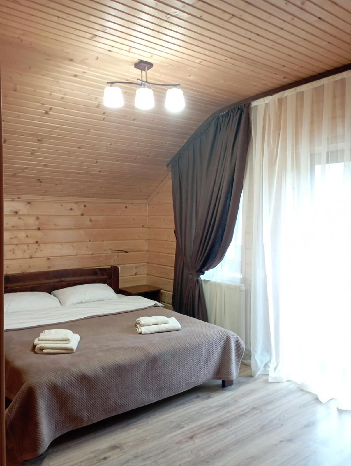 Hostal U Anastasii I Sofii Bilya Richki Mykulychyn Exterior foto