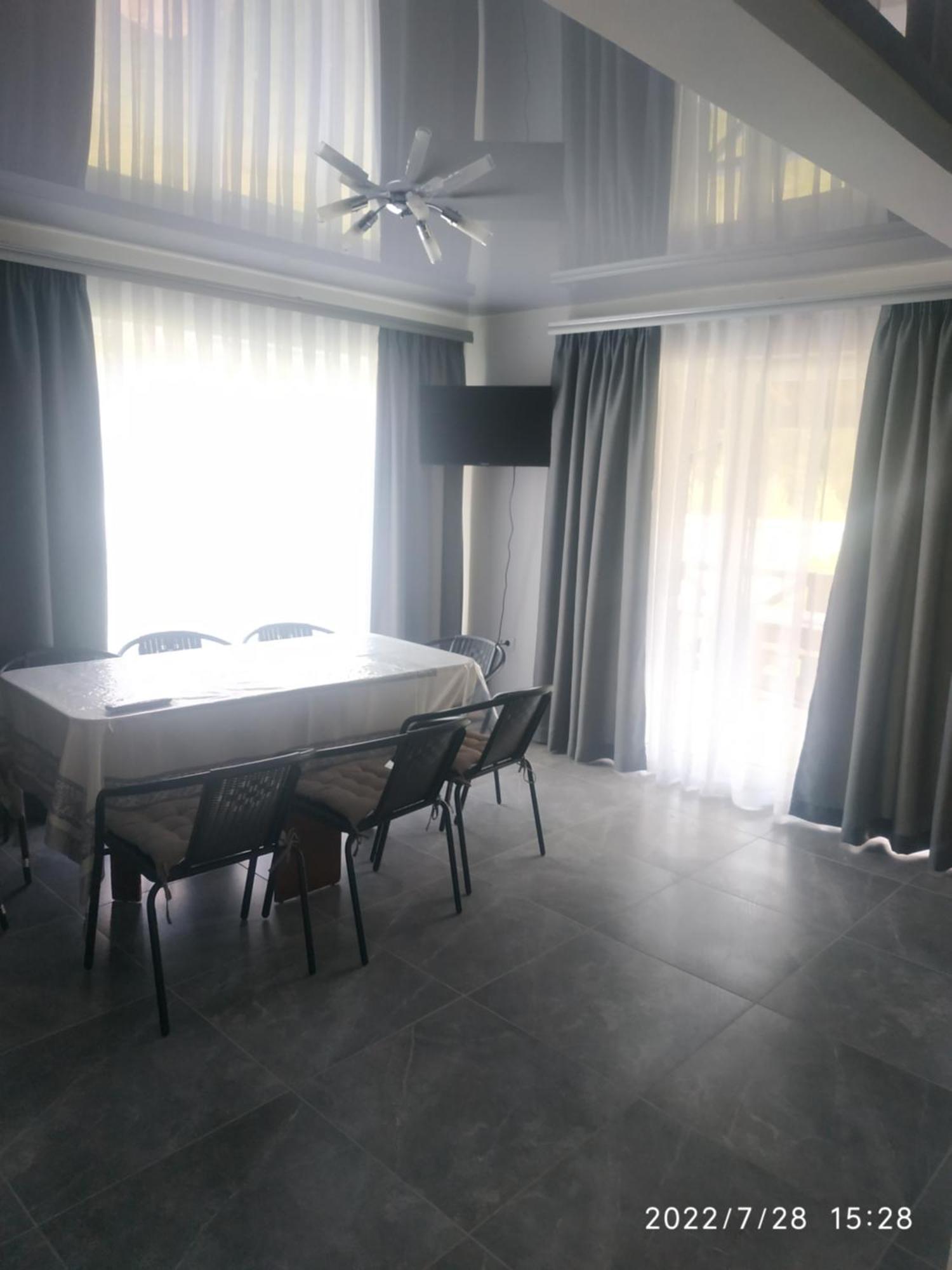 Hostal U Anastasii I Sofii Bilya Richki Mykulychyn Habitación foto