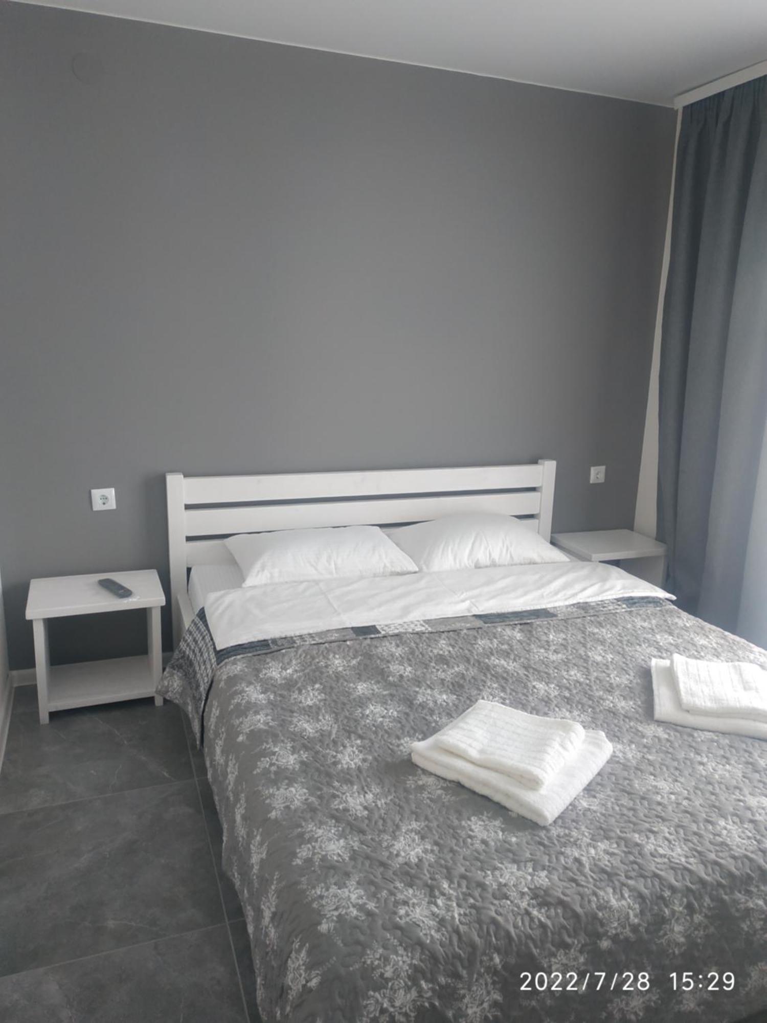 Hostal U Anastasii I Sofii Bilya Richki Mykulychyn Habitación foto