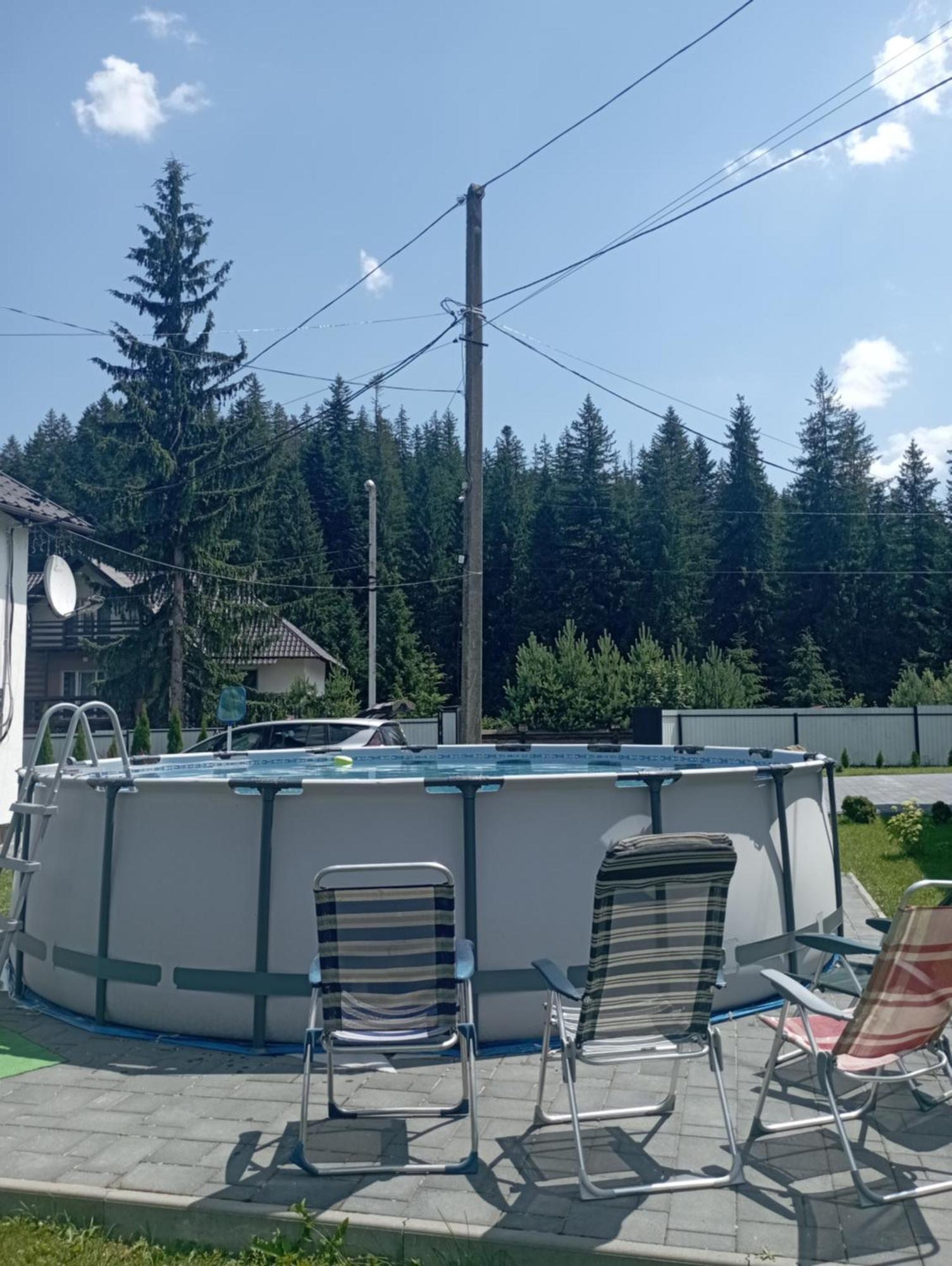 Hostal U Anastasii I Sofii Bilya Richki Mykulychyn Exterior foto